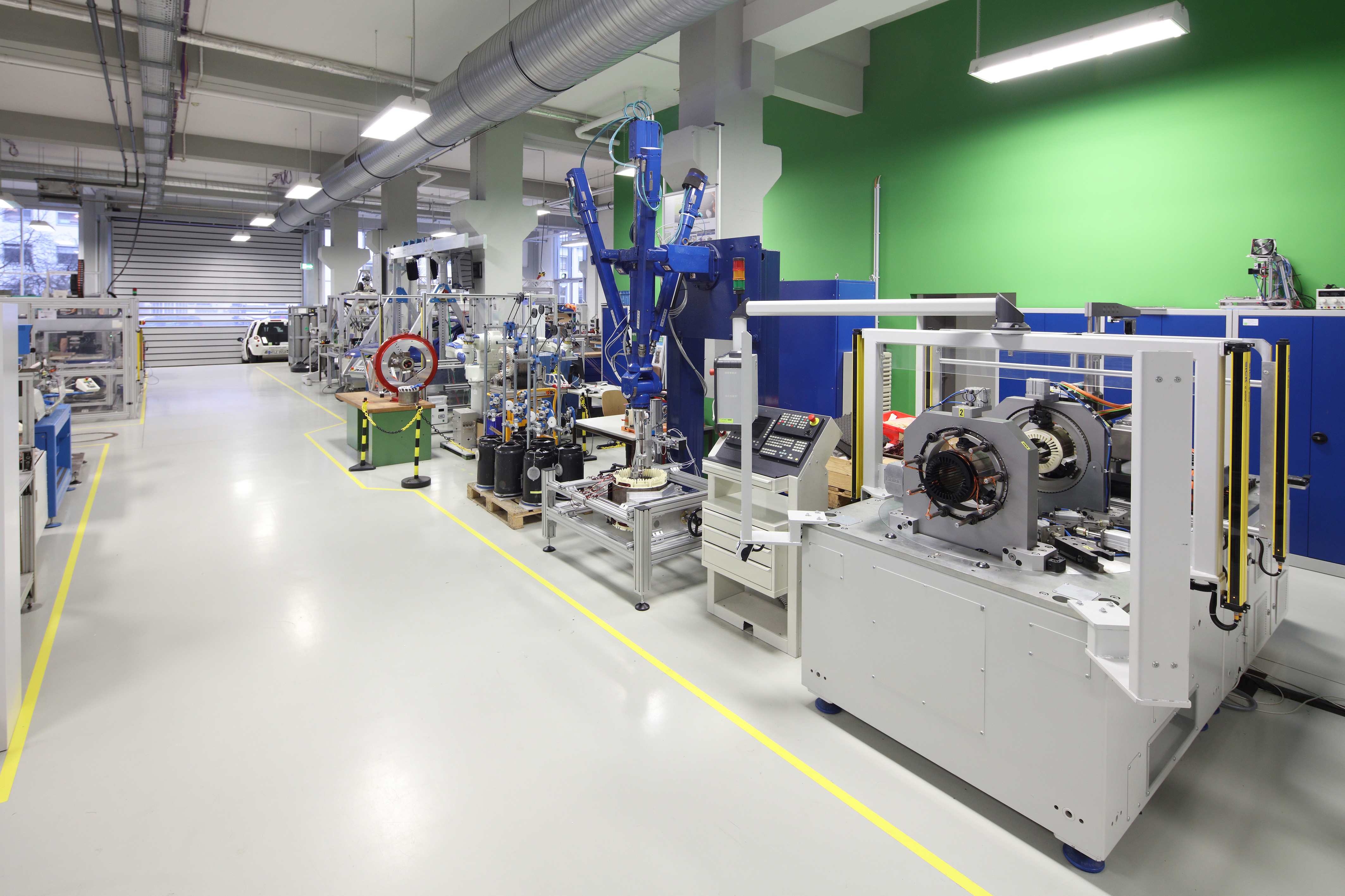 Zum Artikel "Wissenschaftliche Mitarbeitende (m/w/d) in der Forschungsgruppe Elektromaschinenbau"