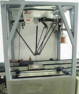Zum Artikel "4 achsige Wickelmaschine IRB 340 FlexPicker"