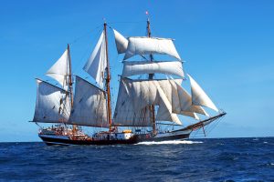 Zum Artikel "23.06.2017: Forscher des Lehrstuhls FAPS segeln zu neuen Ufern (Science sets sails)"