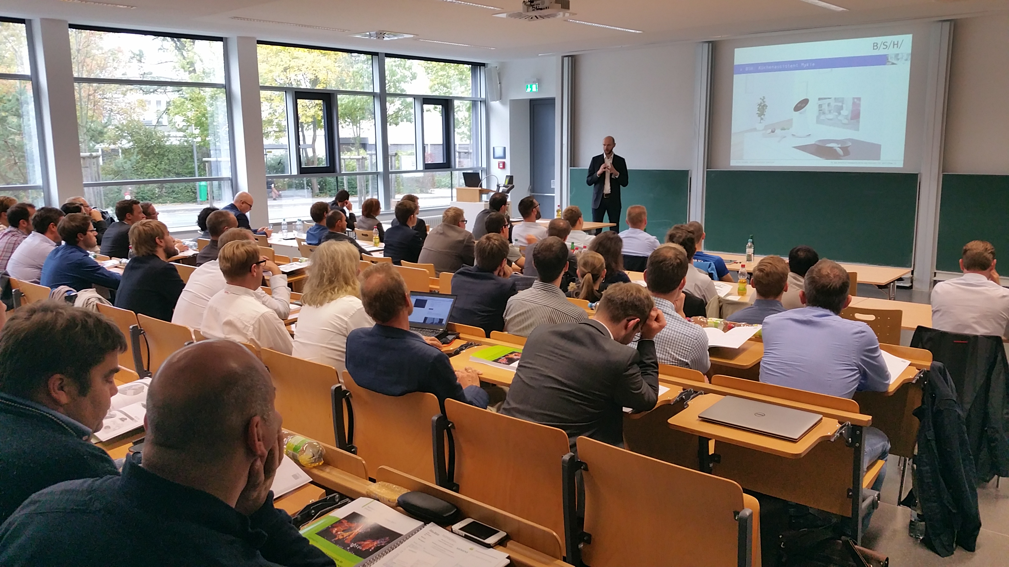 Zum Artikel "04.-05.10.17: FAPS Seminar “Neue Robotertechnologien in Produktion, Montage und Service”"