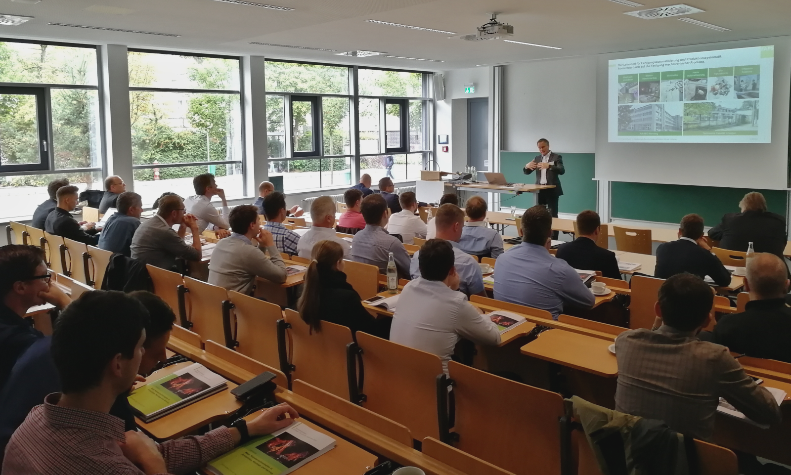 Zum Artikel "25.-26.09.2019: FAPS Seminar „Neue Robotertechnologien in Produktion, Montage und Service“"