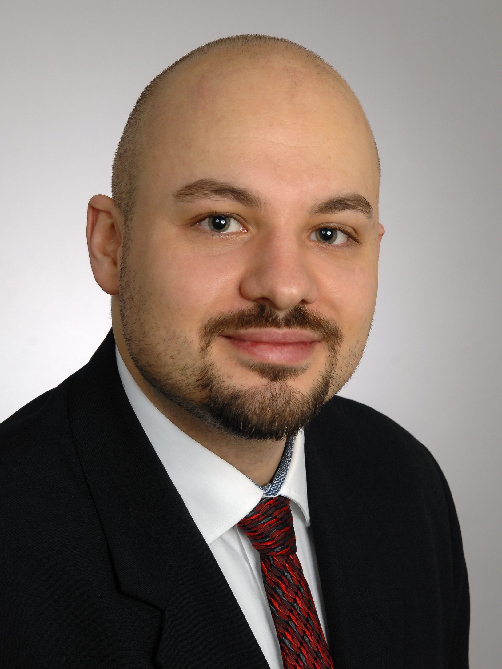 Zum Artikel "01.11.2019: Neuer Mitarbeiter am Lehrstuhl FAPS | Christoph Konrad"