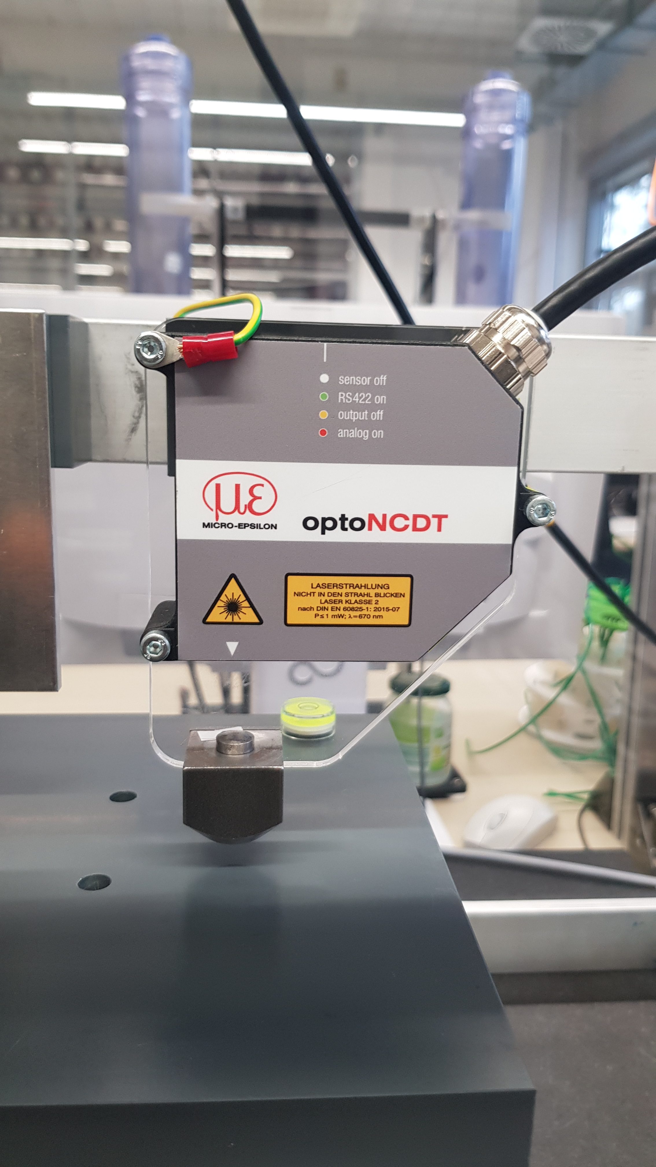 Zum Artikel "Intelligente laseroptische Wegmessung optoNCDT"