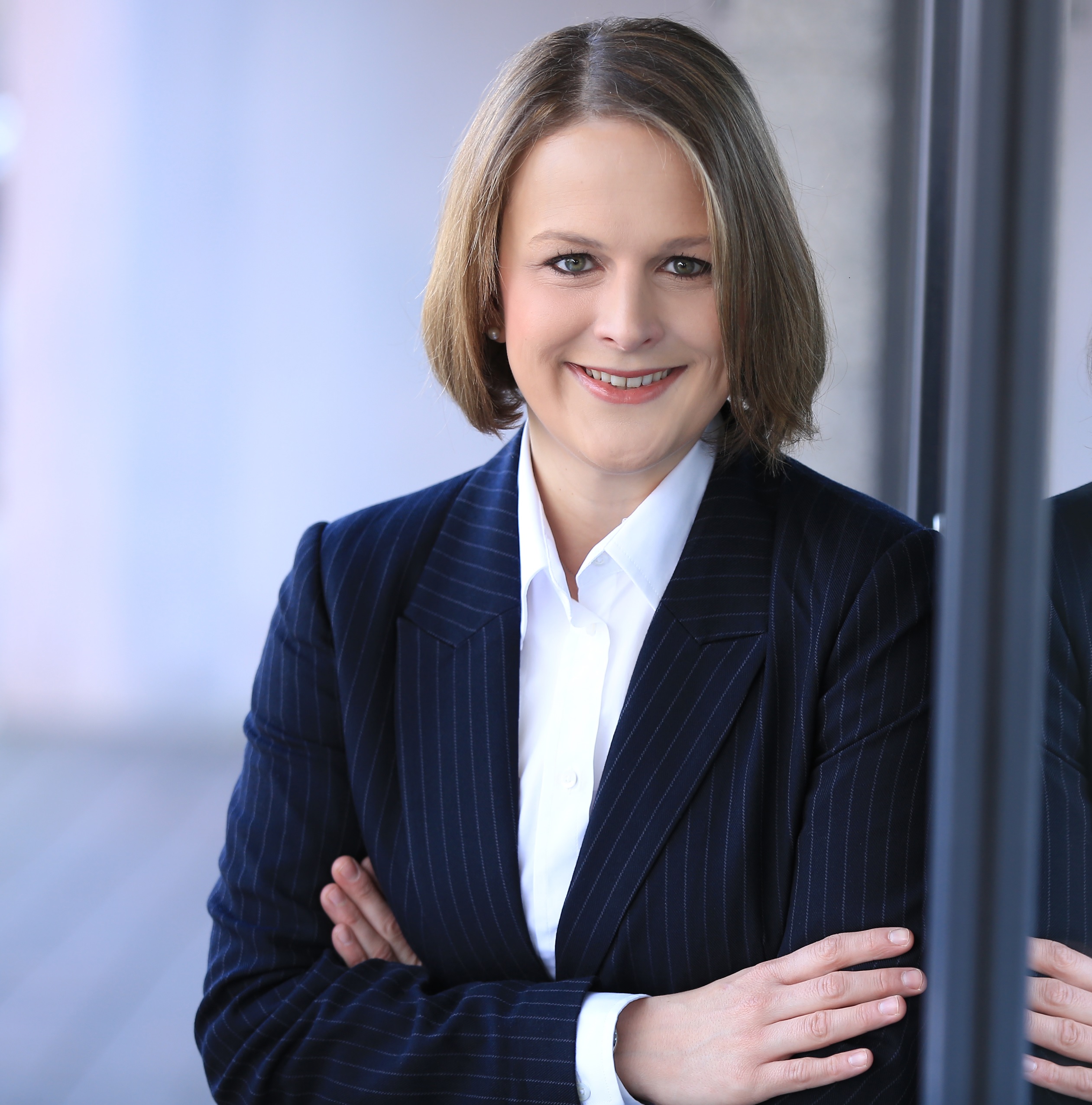 Zum Artikel "26.06.2020: FAPS-Alumna Prof. Dr.-Ing. Eva Brandmeier wird an die Hochschule Coburg berufen"
