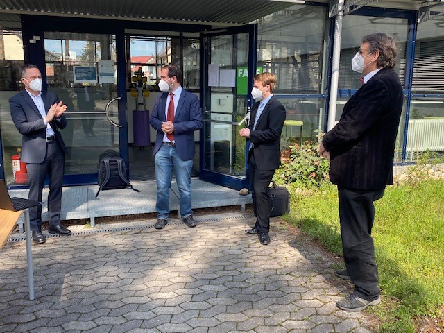 Zum Artikel "20.04.2021: Daniel Gräf schließt seine Promotion am Lehrstuhl FAPS erfolgreich ab."