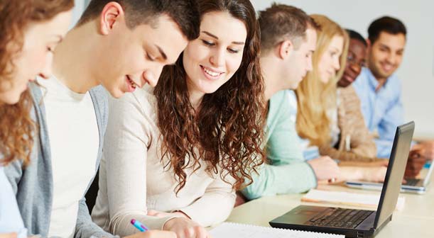 Zum Artikel "Studentische Hilfskraft (HiWi): Auf- und Ausarbeitung von Folien für eine neue Lehrveranstaltung"