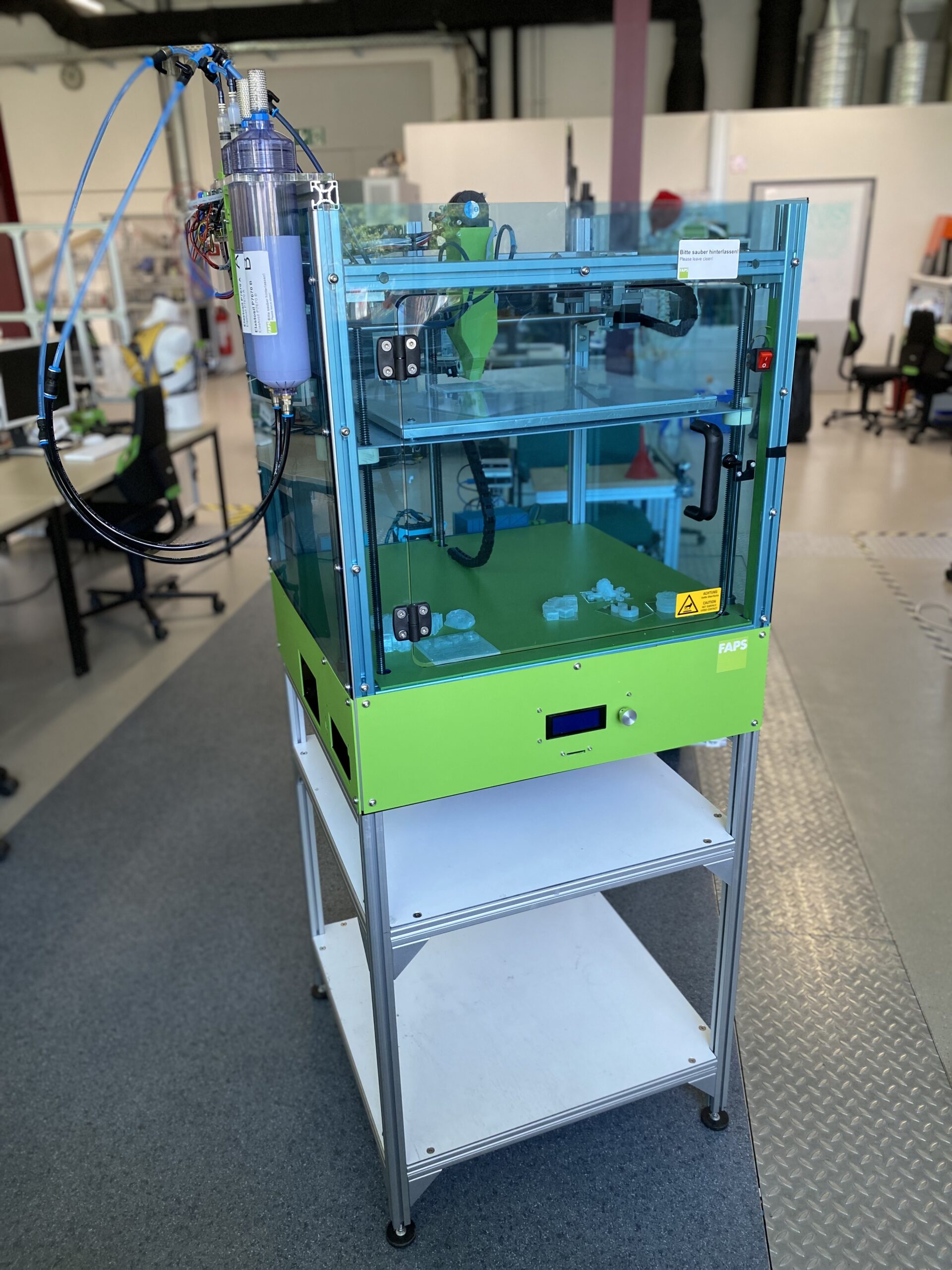 Zum Artikel "Direct Ink Writing Silikon 3-D-Drucker – F400"