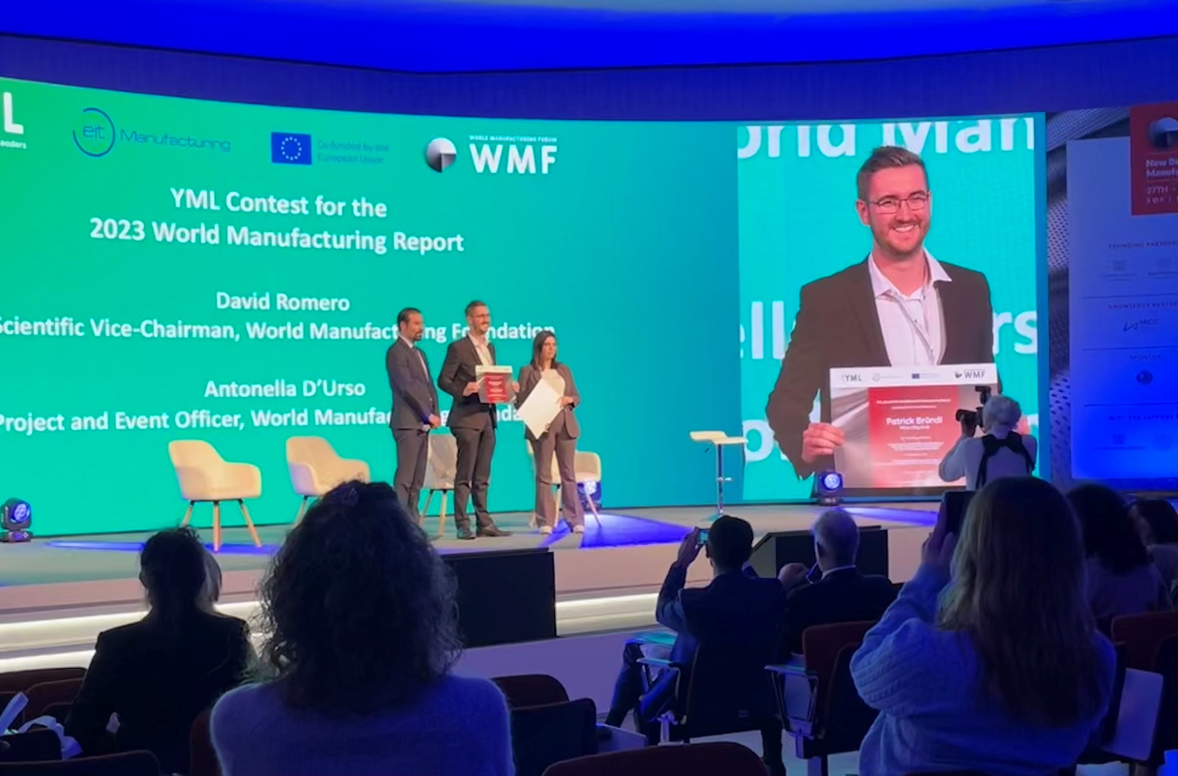 Zum Artikel "28.11.2023 Sieg beim Young Manufacturing Leaders Contest 2023 im Rahmen des World Manufacturing Forum in Treviglio"