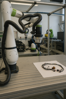 Zum Artikel "[BA\PA\MA]: Real-time Path Adjustment of Industrial Robots in ROS2 for Obstacle Avoidance"