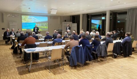 Zum Artikel "12.11.2025: Neuer Vorstand der Kompetenzinitiative ENERGIEregion Nürnberg e.V. gewählt"