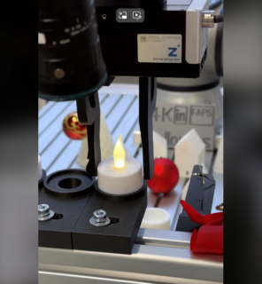 Zum Artikel "25.12.2025: FAPS Weihnachtsvideo 2025 – Additive Weihnachtsschmuck Fertigung und automatisierte Montage"